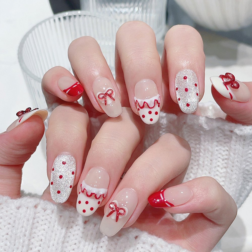 Набор из 10 коротких овальных  – обзор и цена Nail Art Red