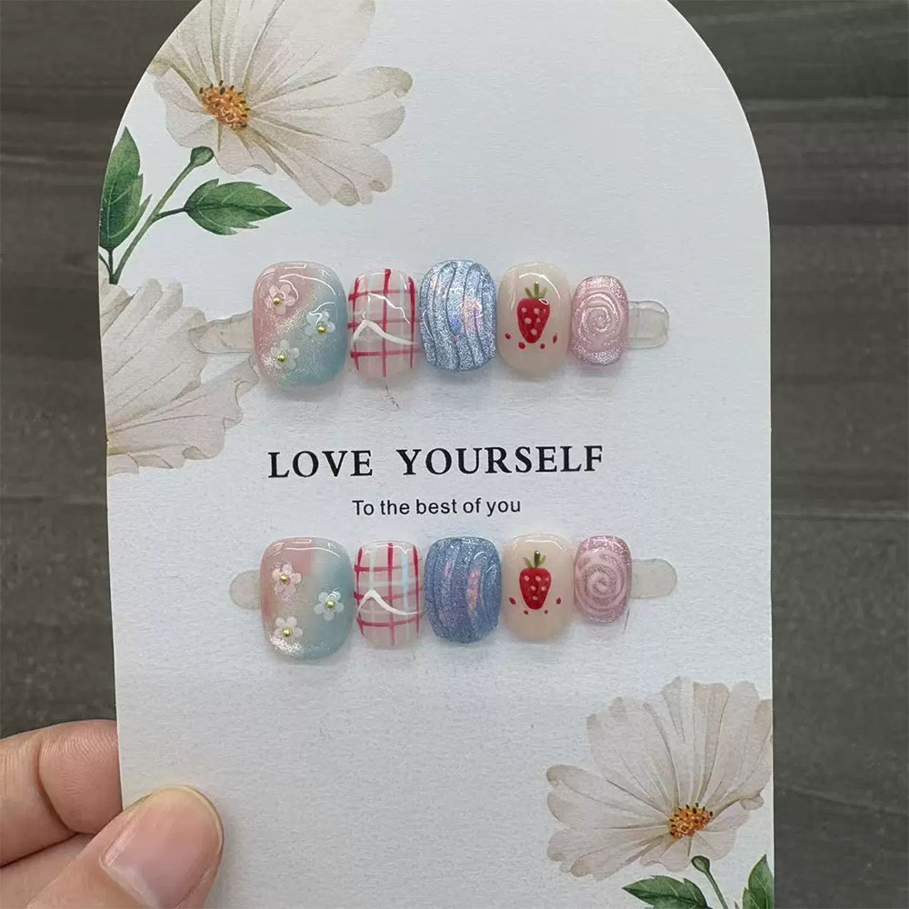 Нежные элегантные накладные но – обзор и цена Nail Art Elegant