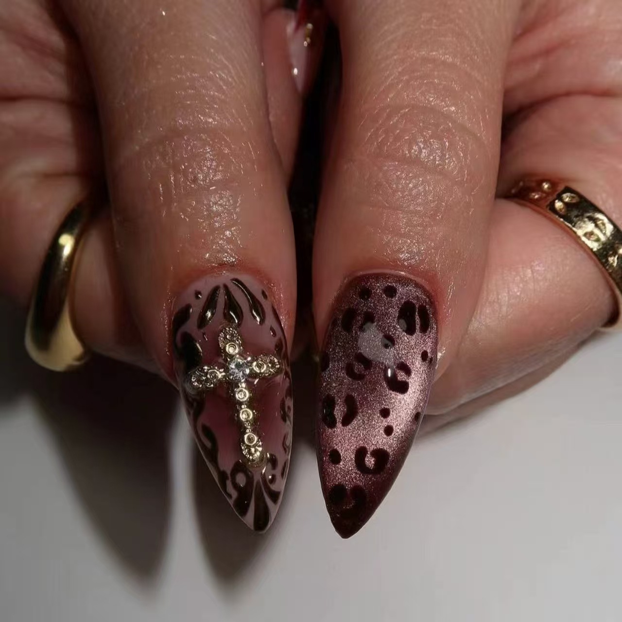 Градиентные винно-красно-корич – обзор и цена Nail Art Red